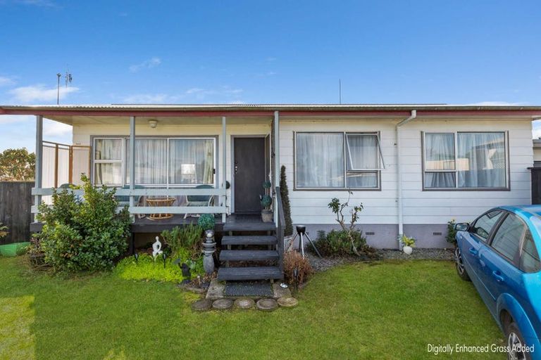 Photo of property in 19a Pohutukawa Drive, Owhata, Rotorua, 3010