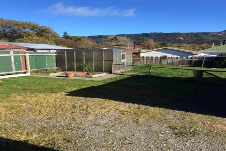 Photo of property in 5 Sutherland Street, Dunollie, Runanga, 7803