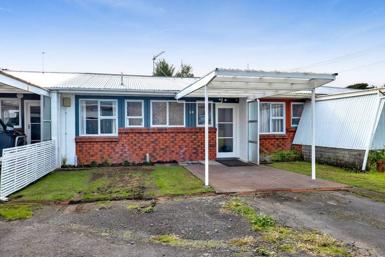Photo of property in 7/289 Carrington Street, Vogeltown, New Plymouth, 4310