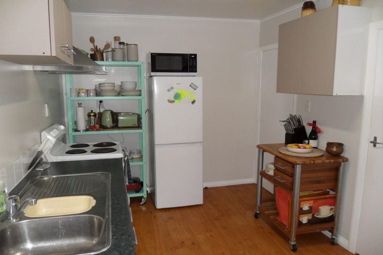 Photo of property in 1/144 Nicholson Road, Khandallah, Wellington, 6035