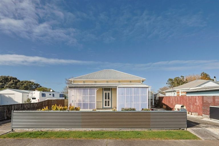 Photo of property in 60 Wakefield Street, Westport, 7825