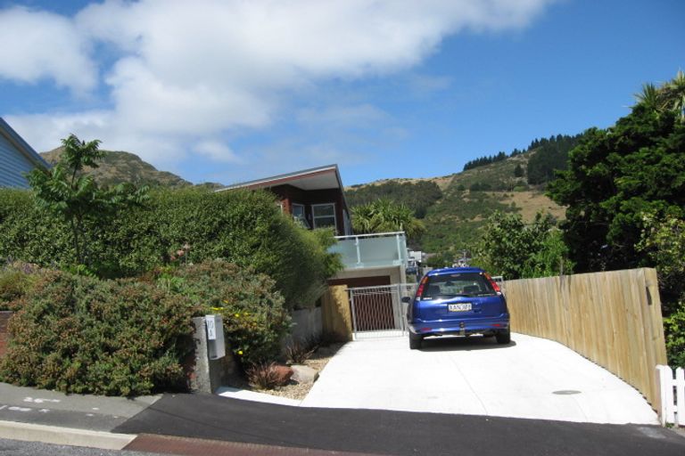 Photo of property in 10 Cornwall Road, Lyttelton, 8082