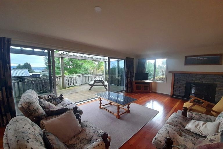 Photo of property in 7 Weka Road, Waipahihi, Taupo, 3330