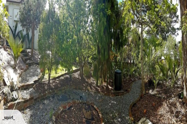 Photo of property in 13 Tavistock Road, Melrose, Wellington, 6023