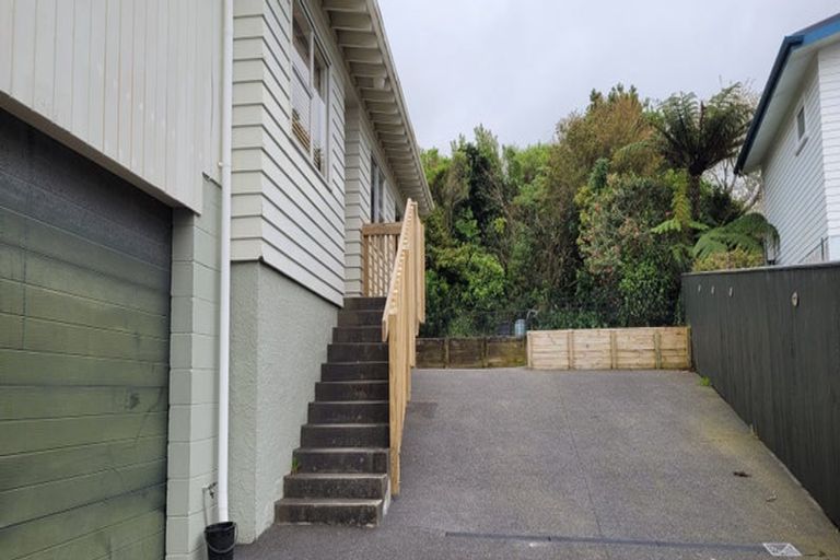 Photo of property in 14 Cherry Blossom Grove, Maungaraki, Lower Hutt, 5010