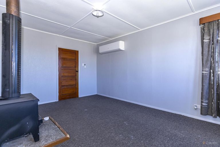 Photo of property in 18 Bouverie Street, Waimataitai, Timaru, 7910