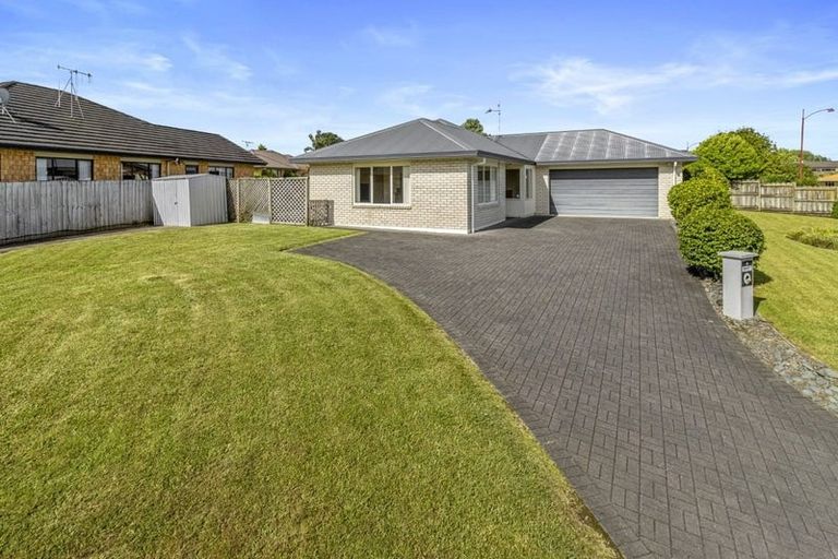 Photo of property in 18 Callum Brae Drive, Rototuna, Hamilton, 3210