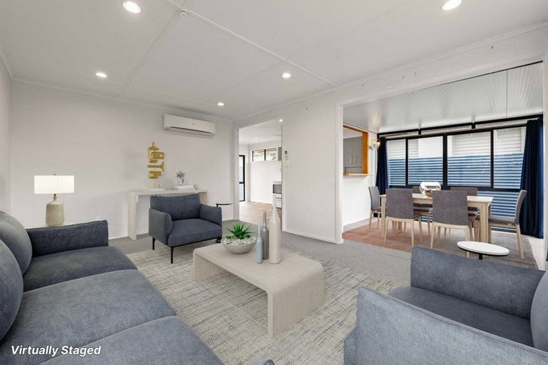 Photo of property in 10 Hobson Street, Normanby, Hawera, 4614