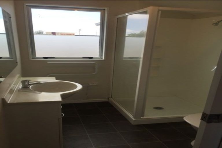 Photo of property in 4/272 Stanmore Road, Richmond, Christchurch, 8013