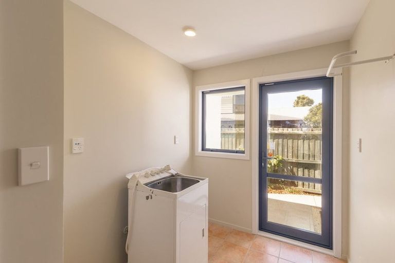 Photo of property in 9 Karen Lane, Beckenham, Christchurch, 8023