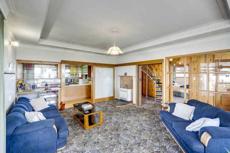 Photo of property in 619 Marine Parade, Napier South, Napier, 4110