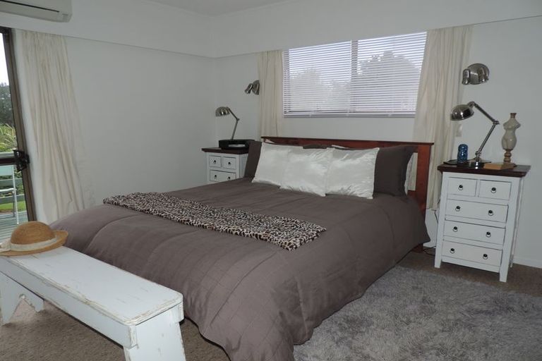 Photo of property in 9 Bridge Street, Tirau, 3410