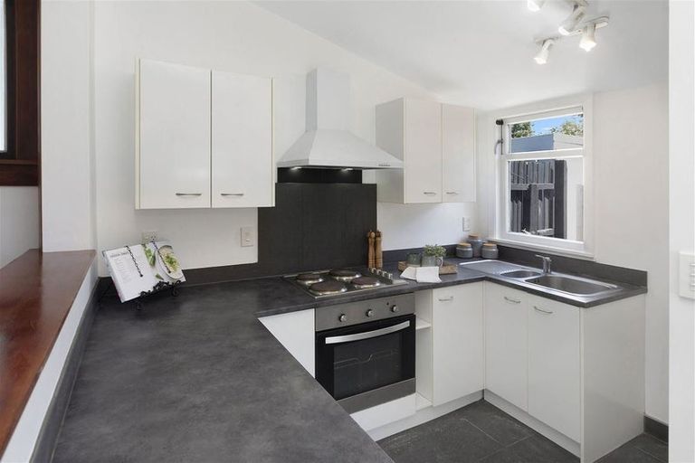 Photo of property in 23 Mathesons Road, Phillipstown, Christchurch, 8011