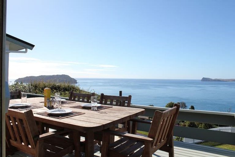 Photo of property in 1a Tirinui Crescent, Tairua, 3508