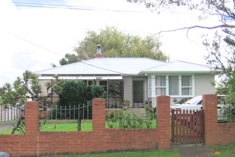 Photo of property in 34 Kereru Street, Henderson, Auckland, 0612