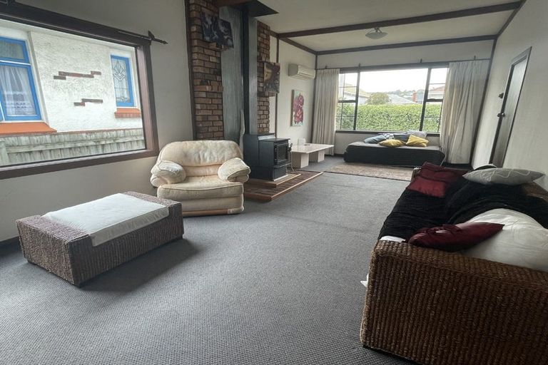 Photo of property in 115 Macandrew Road, South Dunedin, Dunedin, 9012