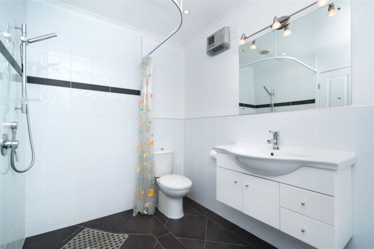 Photo of property in 389 Kahuterawa Road, Linton, Palmerston North, 4472