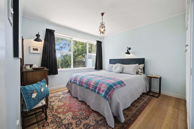 Photo of property in 47 Merril Road, Paparoa, 0571