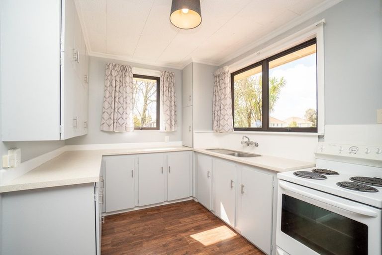 Photo of property in 12 Rochester Street, Awapuni, Palmerston North, 4412