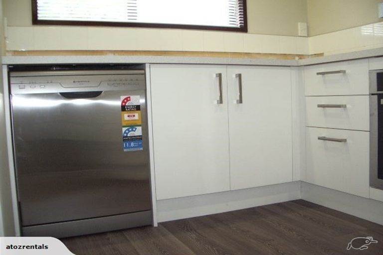 Photo of property in 1/204 Grimseys Road, Redwood, Christchurch, 8051