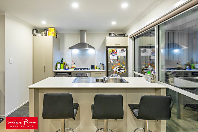 Photo of property in 10 Fernly Rise, Flat Bush, Auckland, 2019