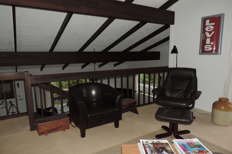 Photo of property in 9 Bridge Street, Tirau, 3410