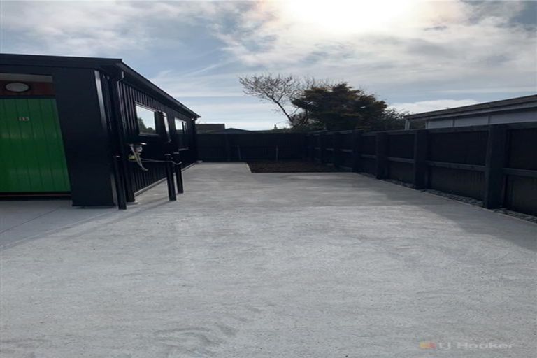 Photo of property in 8b Holmes Street, Waimate, 7924