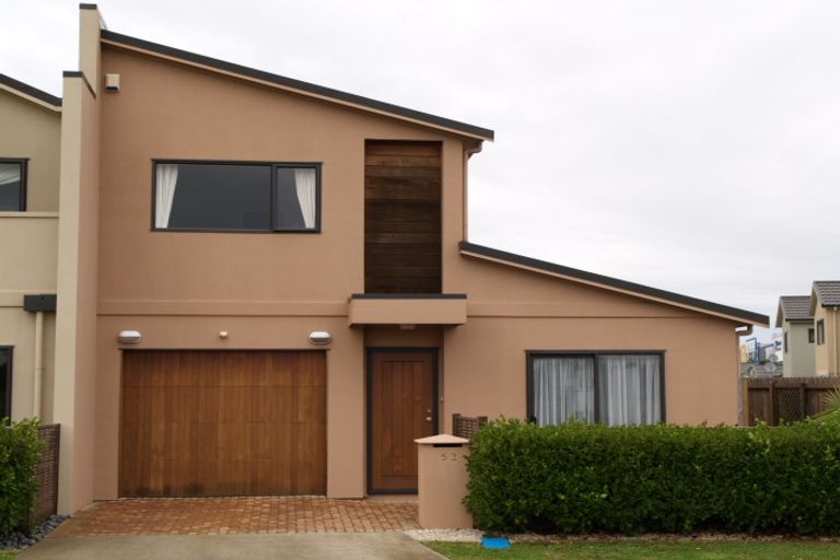 Photo of property in 52 Tiger Drive, Golflands, Auckland, 2013