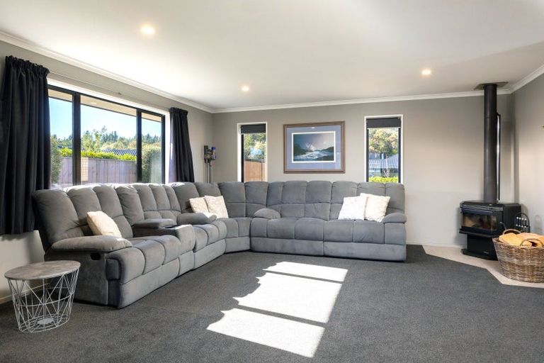 Photo of property in 16 Grigg Drive, Witherlea, Blenheim, 7201