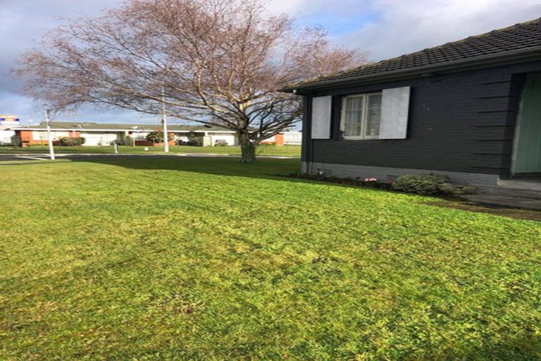 Photo of property in 97 Rangiora Avenue, Roslyn, Palmerston North, 4414