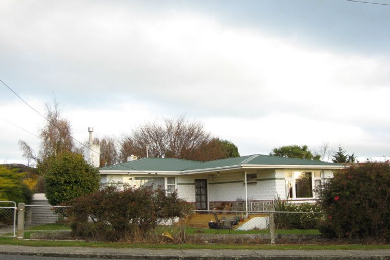 Photo of property in 20 Exmouth Street, Kaitangata, 9210