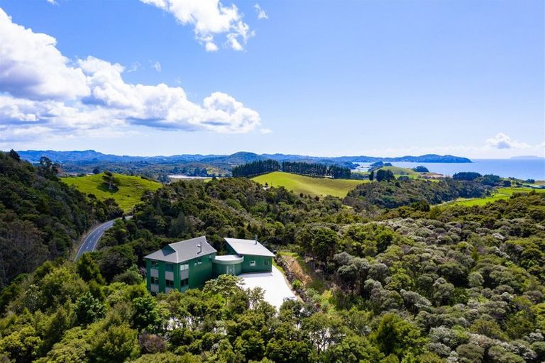 Photo of property in 1559 Pataua Road North, Pataua North, Whangarei, 0175
