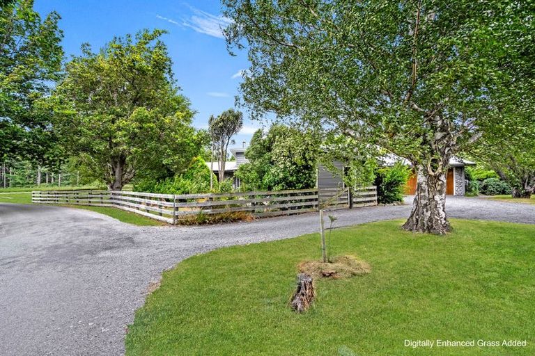 Photo of property in 1 Hart Place, Lake Coleridge, 7572