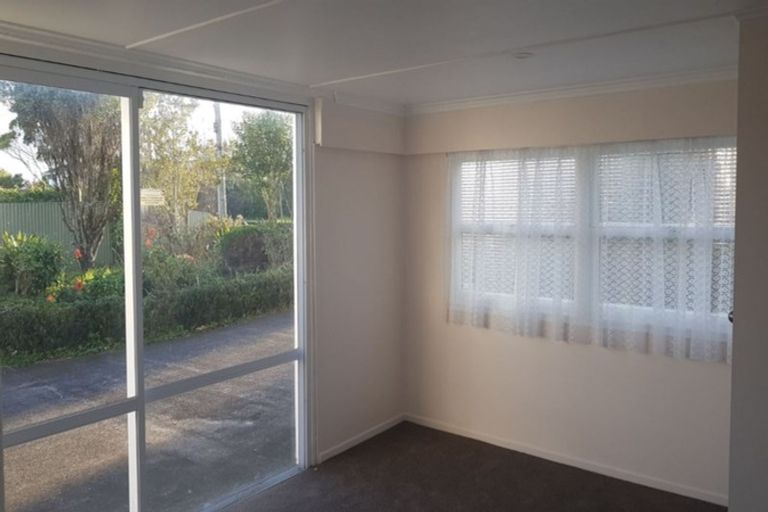 Photo of property in 79 Birdwood Avenue, Papatoetoe, Auckland, 2025