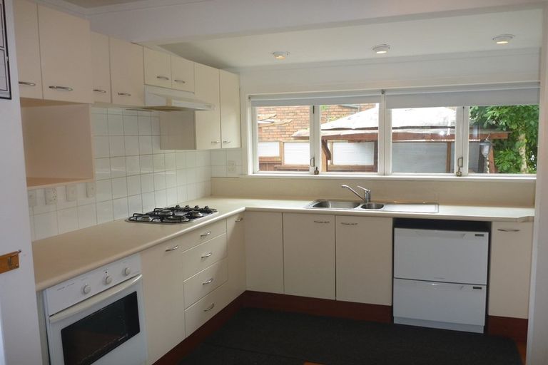 Photo of property in 4a Rewiti Avenue, Takapuna, Auckland, 0622