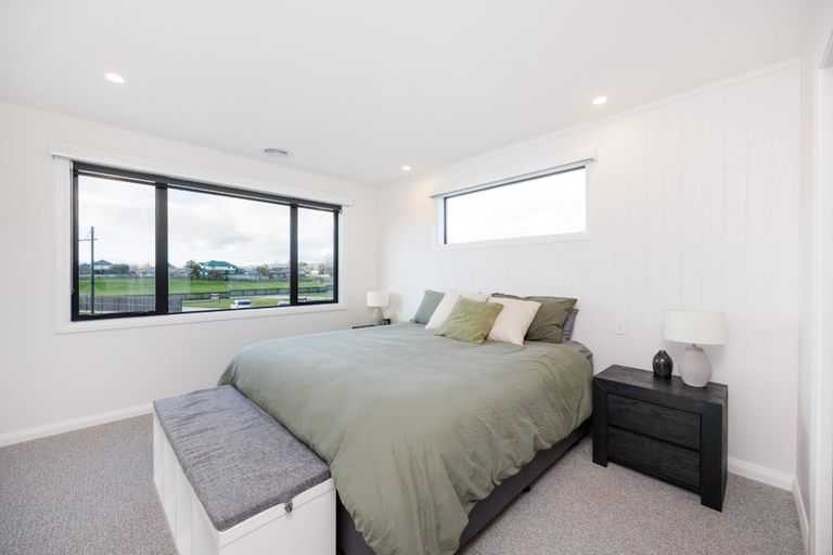 Photo of property in 11 Mangatainoka Lane, Awapuni, Palmerston North, 4412