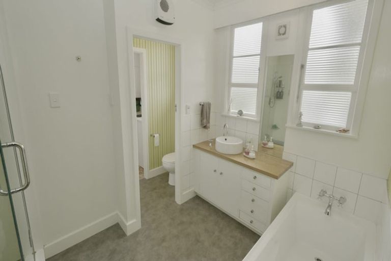 Photo of property in 387 Albert Street, Hokowhitu, Palmerston North, 4410