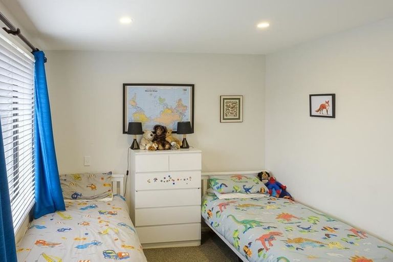 Photo of property in 15 Orbell Crescent, Te Anau, 9679