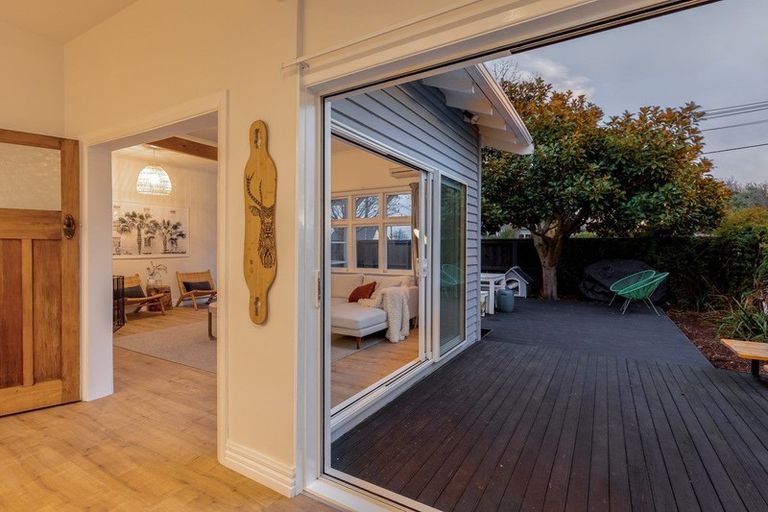 Photo of property in 51 North Avon Road, Richmond, Christchurch, 8013