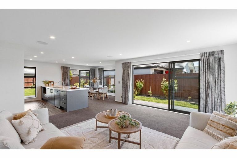 Photo of property in 11 Bouler Court, Halswell, Christchurch, 8025