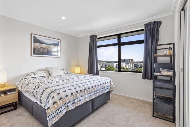 Photo of property in 44 Walter Merton Road, Hobsonville, Auckland, 0616