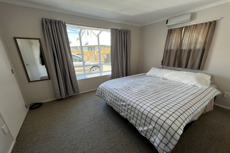 Photo of property in 56a Newton Place, Westbrook, Palmerston North, 4412