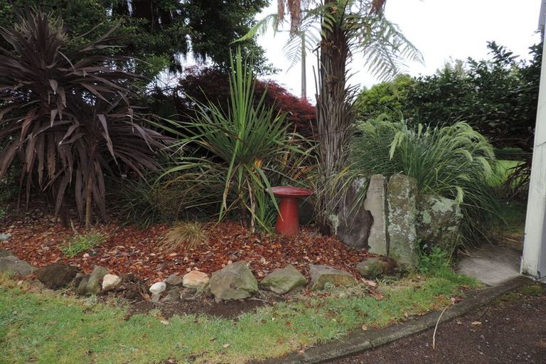 Photo of property in 9 Bridge Street, Tirau, 3410