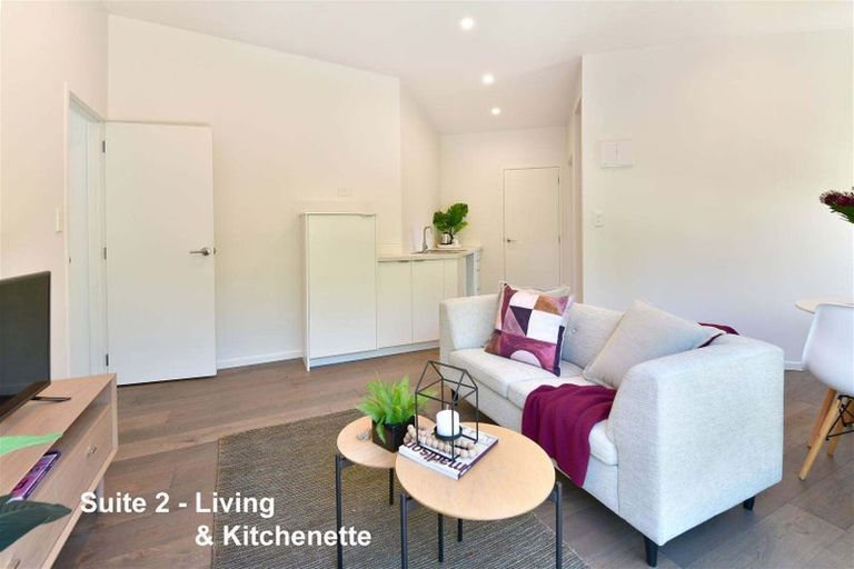 Photo of property in 299 Whangaparaoa Road, Red Beach, 0932