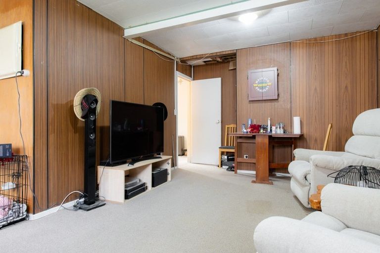 Photo of property in 56 Forest Lake Road, Forest Lake, Hamilton, 3200