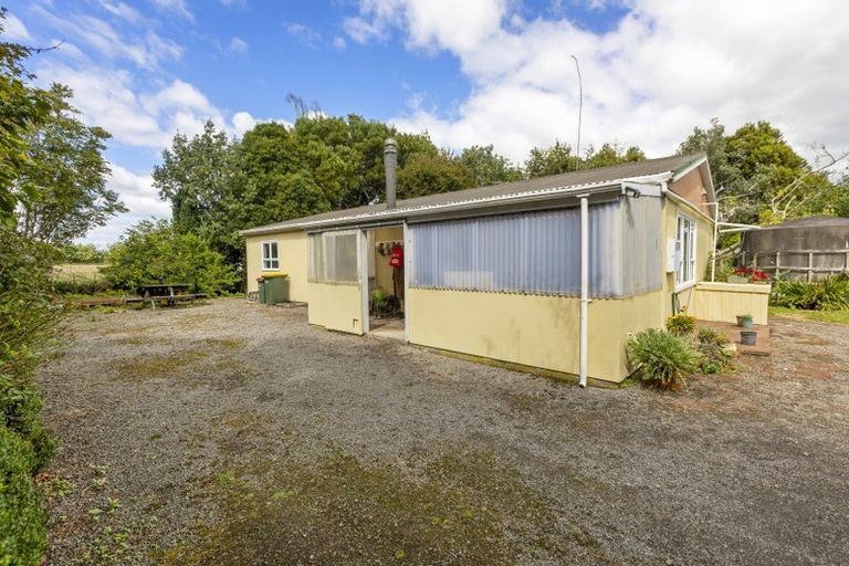 Photo of property in 67 Brown Road, Brixton, Waitara, 4382