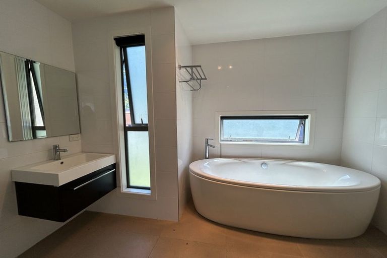 Photo of property in St Andrews Park, 62 Highview Terrace, Queenstown, 9300