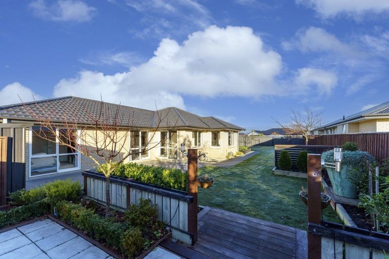 Photo of property in 24 Sequoia Way, Rangiora, 7400