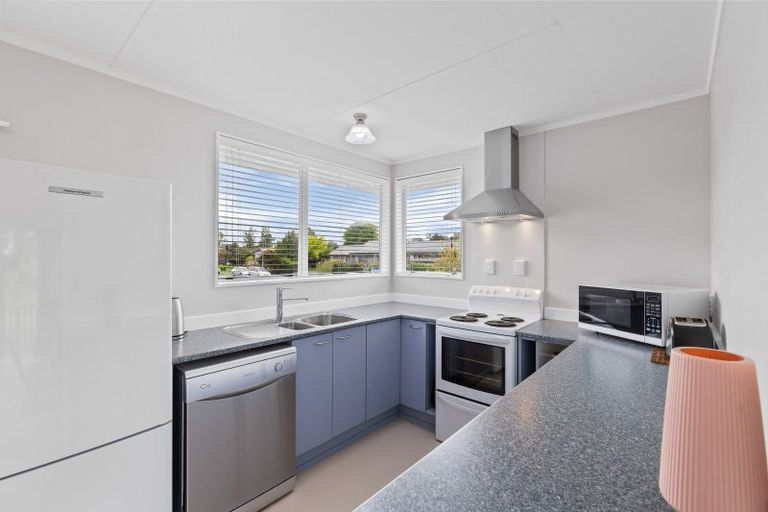 Photo of property in 39 Hibiscus Avenue, Hamilton Lake, Hamilton, 3204