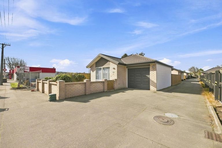 Photo of property in 212a Racecourse Road, Sockburn, Christchurch, 8042